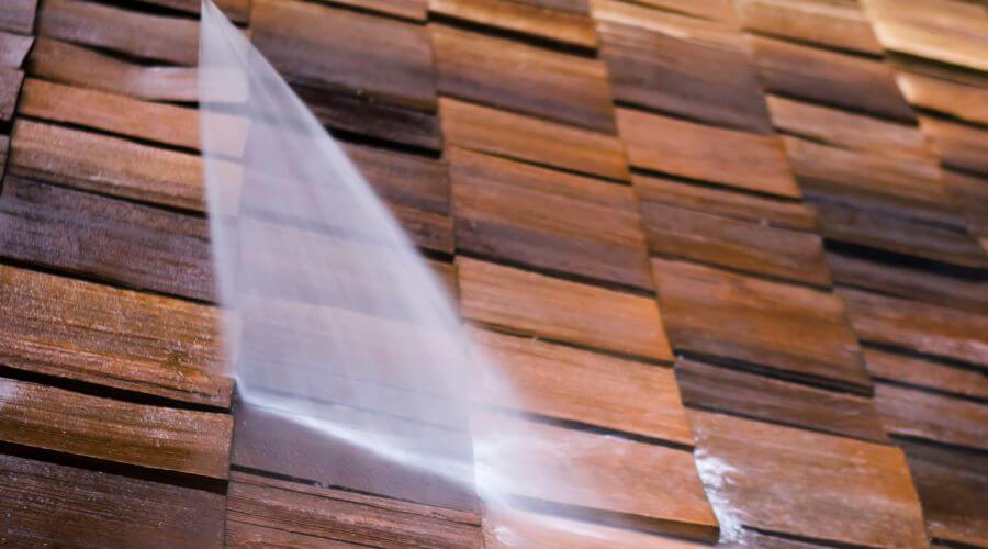 Professional gutter cleaning in Tomahawk, WI